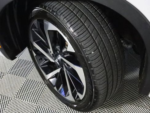 Used 2022 Mitsubishi Outlander SEL image 44