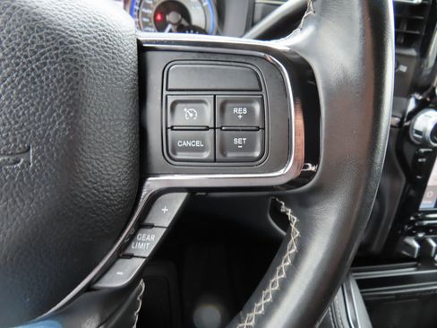 Used 2022 RAM 2500 Limited image 21