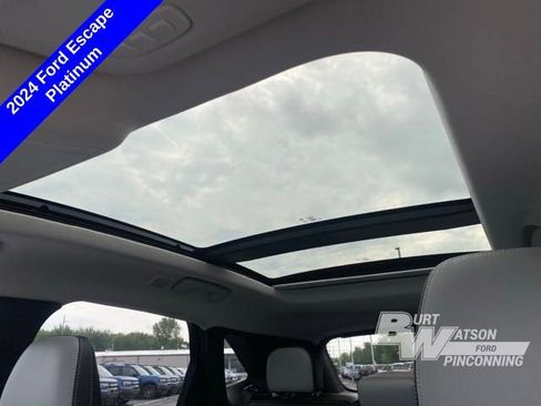 New 2024 Ford Escape Platinum w/ Premium Technology Package AWD/4WD image 28