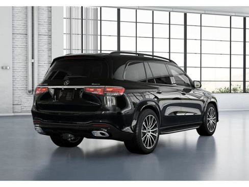 New 2026 Mercedes-Benz GLS 580 4MATIC image 34