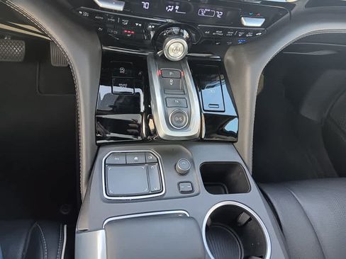 Used 2023 Acura MDX SH-AWD w/ Advance Package image 25