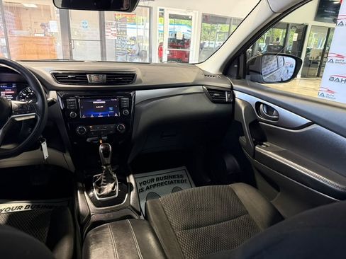 Used 2020 Nissan Rogue Sport S FWD image 24