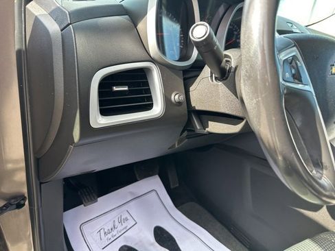 Used 2010 Chevrolet Equinox LT w/ Vehicle Interface Package image 33