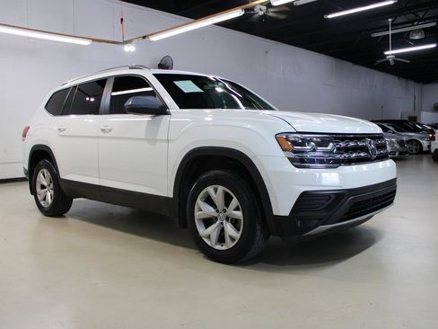Used 2018 Volkswagen Atlas Launch Edition image 7