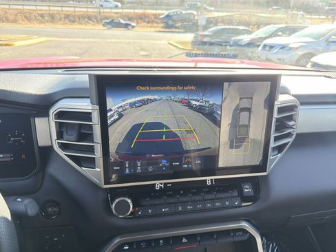 Used 2025 Toyota Tundra Limited image 19