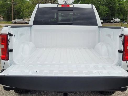 New 2026 RAM 1500 Lone Star AWD/4WD image 9