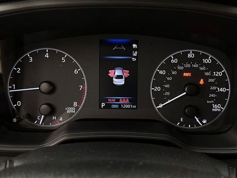 Used 2025 Toyota Corolla LE FWD image 18