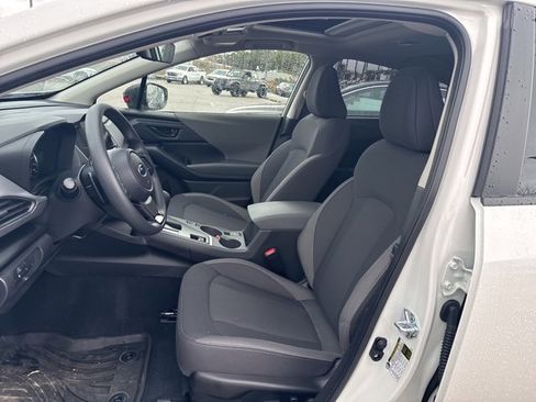 Used 2025 Subaru Crosstrek 2.0i Premium image 13
