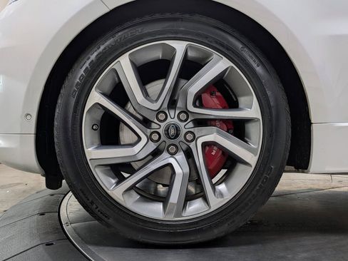 Used 2019 Land Rover Range Rover Sport HSE Dynamic AWD/4WD image 11