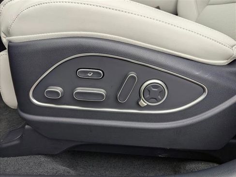 New 2026 Hyundai Palisade Calligraphy FWD image 11