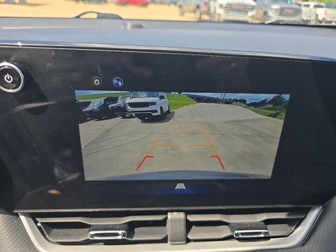 Used 2025 Chevrolet Equinox LT FWD image 25