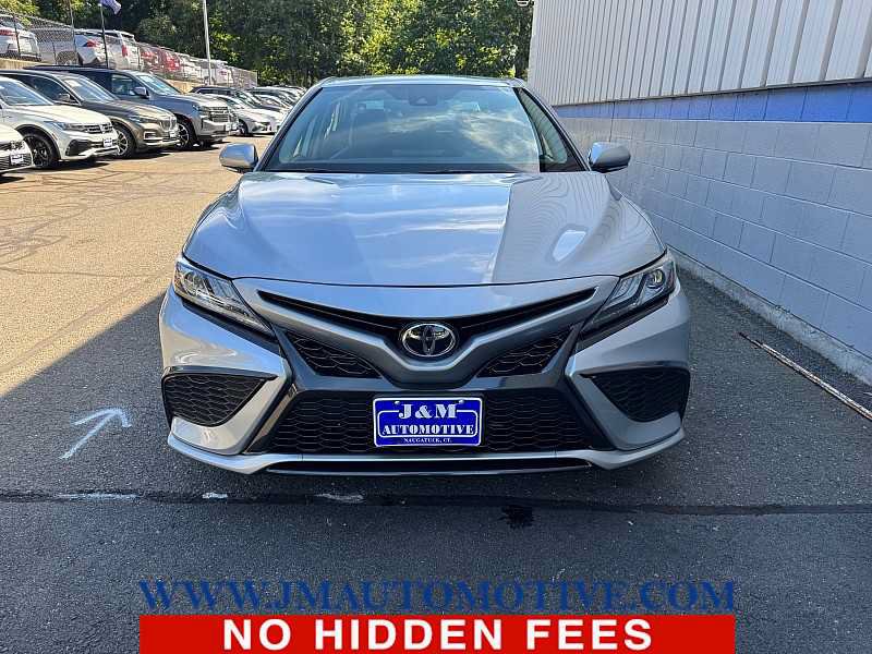 Used 2022 Toyota Camry XSE FWD image 8