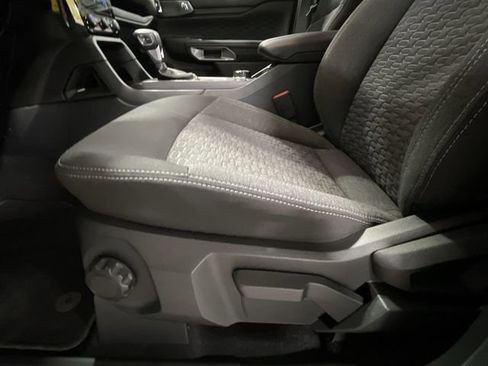 Used 2025 Ford Ranger XLT w/ Technology Package image 18