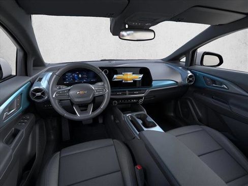 New 2026 Chevrolet Equinox EV LT image 15