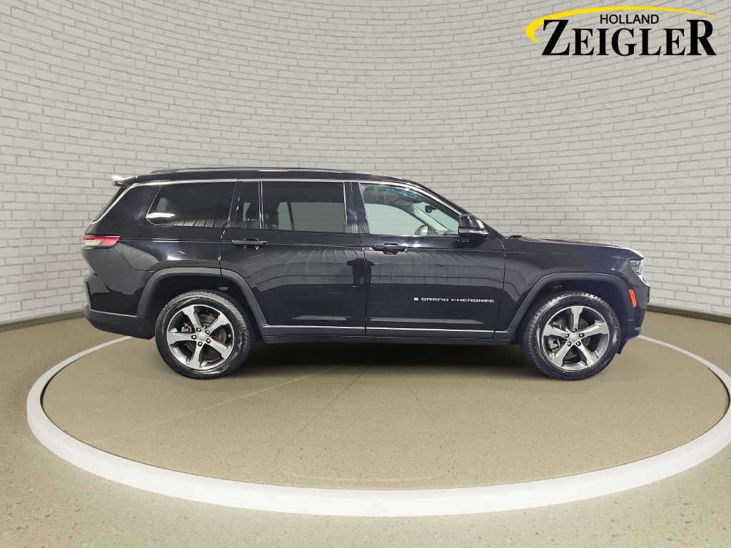 Used 2023 Jeep Grand Cherokee L Limited w/ Luxury Tech Group II AWD/4WD image 4