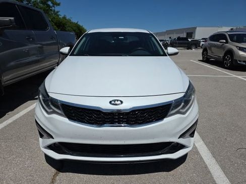 Used 2019 Kia Optima S FWD image 8