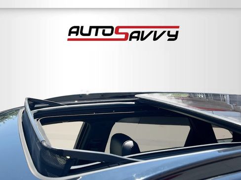 Used 2025 Cadillac XT5 Sportv w/ Technology Package AWD/4WD image 23