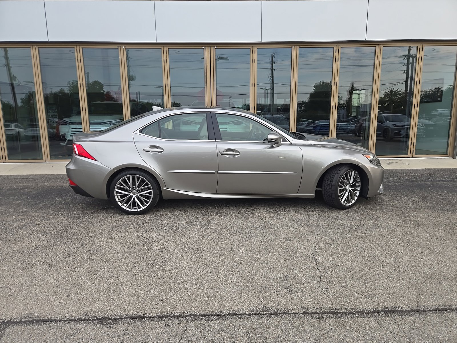 Used 2014 Lexus IS 250 AWD w/ Navigation Package image 1