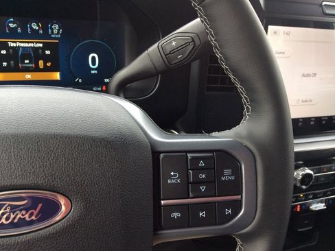 New 2026 Ford F350 Lariat w/ FX4 Off-Road Package image 43