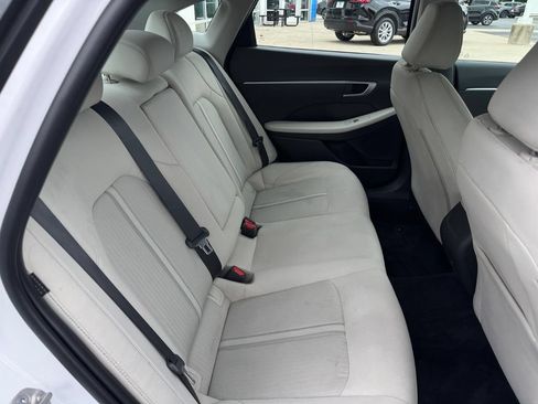 Used 2025 Hyundai Sonata SEL FWD image 10