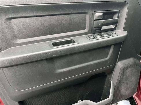 Used 2017 RAM 2500 Tradesman w/ Chrome Appearance Group image 25