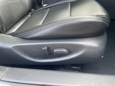 Used 2023 Nissan Maxima SV w/ Floor Mat Group image 28