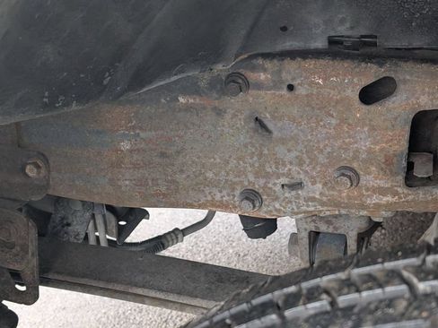 Used 2004 Ford F350 Lariat AWD/4WD image 30