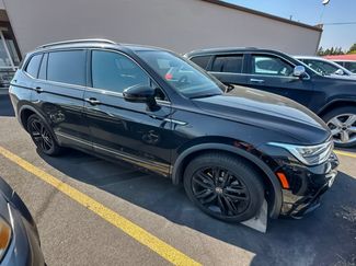 Used 2022 Volkswagen Tiguan SE R-Line AWD/4WD video 2