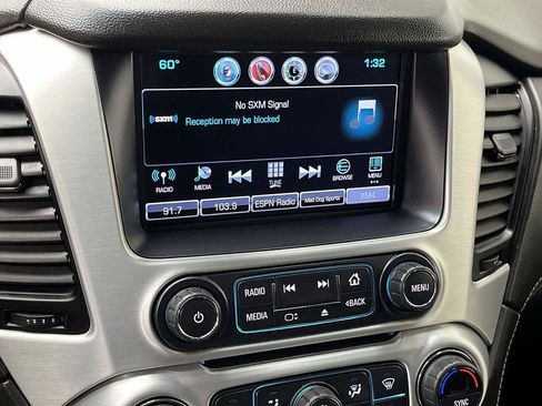 Certified 2020 GMC Yukon SLE w/ SLE Value Package AWD/4WD image 19