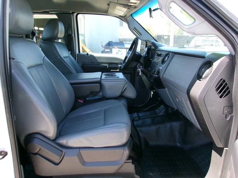 Used 2013 Ford F350 XL w/ PWR Equipment Group AWD/4WD image 13