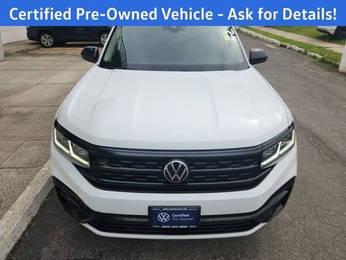 Certified 2023 Volkswagen Atlas SEL R-Line AWD/4WD image 5