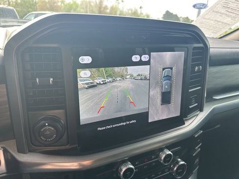 Used 2025 Ford F150 Lariat w/ Equipment Group 501A Mid image 27