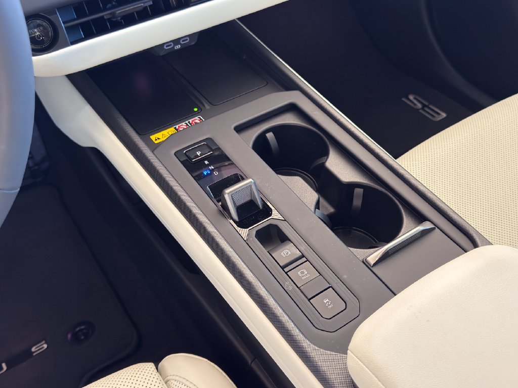 Used 2026 Lexus ES 350e w/ Convenience Package FWD image 18