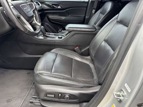 Used 2017 GMC Acadia SLT FWD image 12