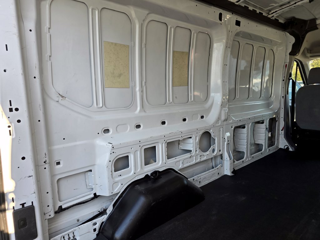 Used 2018 Ford Transit 250 148 Medium Roof RWD image 12