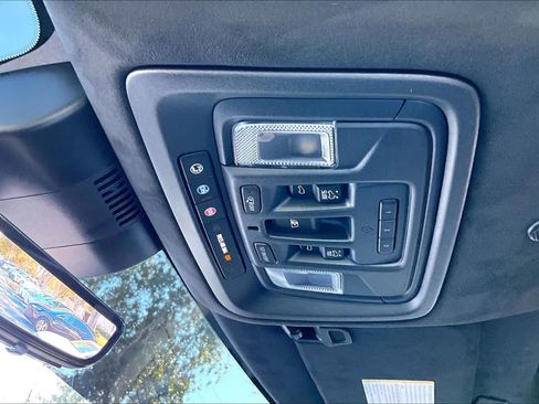 Used 2025 GMC Sierra 1500 AT4X image 31