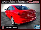 Used 2015 Ford Focus SE w/ Reverse Sensing Package image 3