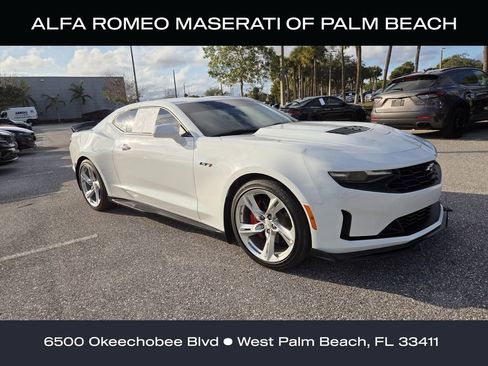 Used 2023 Chevrolet Camaro LT w/ Technology Package image 1