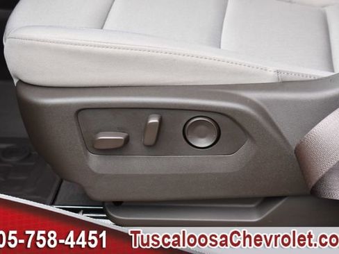 New 2026 Chevrolet Tahoe LS image 16