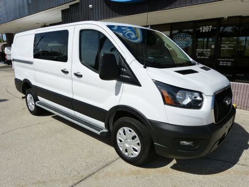 Used 2025 Ford Transit 250 Low Roof w/ Exterior Upgrade Package RWD image 6