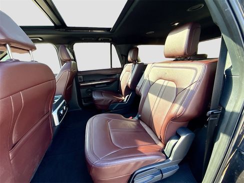 Used 2024 Ford Expedition Max Limited image 27