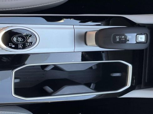 New 2026 Mitsubishi Outlander SE image 19