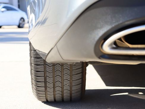 Used 2019 Mercedes-Benz E 450 4MATIC Sedan w/ Premium Package image 51