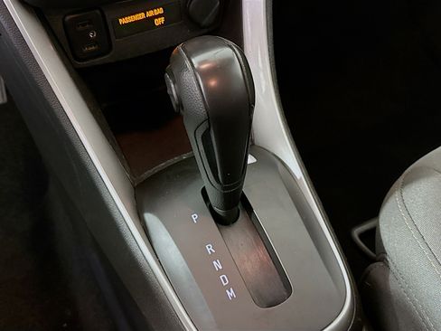 Used 2022 Chevrolet Trax LS w/ Tint and Cruise Package image 19