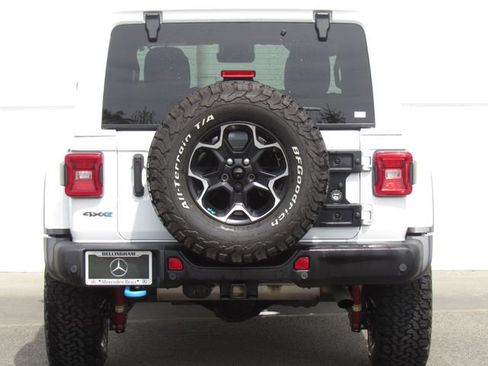 Used 2022 Jeep Wrangler Unlimited Rubicon 4xe w/ Steel Bumper Group AWD/4WD image 7