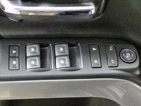 Used 2018 Chevrolet Silverado 1500 LT w/ All Star Edition image 14