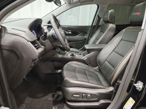 Certified 2024 GMC Terrain AT4 w/ Tech Package image 9