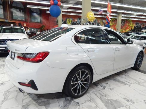 Used 2019 BMW 330i xDrive Sedan w/ Convenience Package image 5