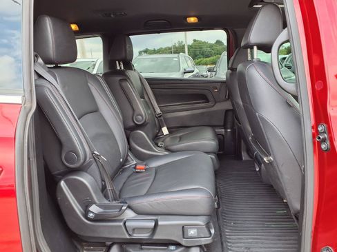 Used 2023 Honda Odyssey Sport image 28