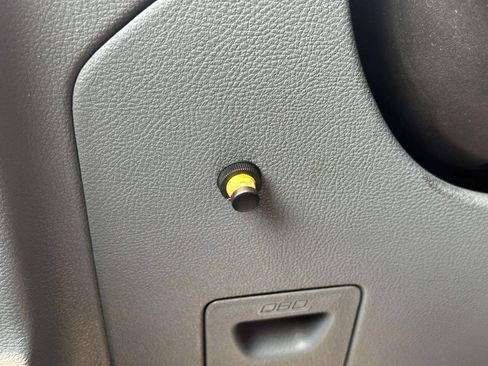 Used 2015 Ford Transit 350 148 Medium Roof RWD image 13